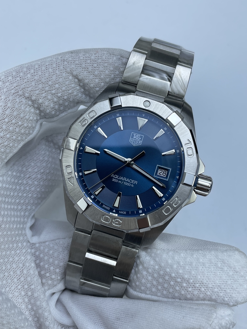 신공장 태그호이어 아쿠아레이서 300M 쿼츠 스틸 블루다이얼